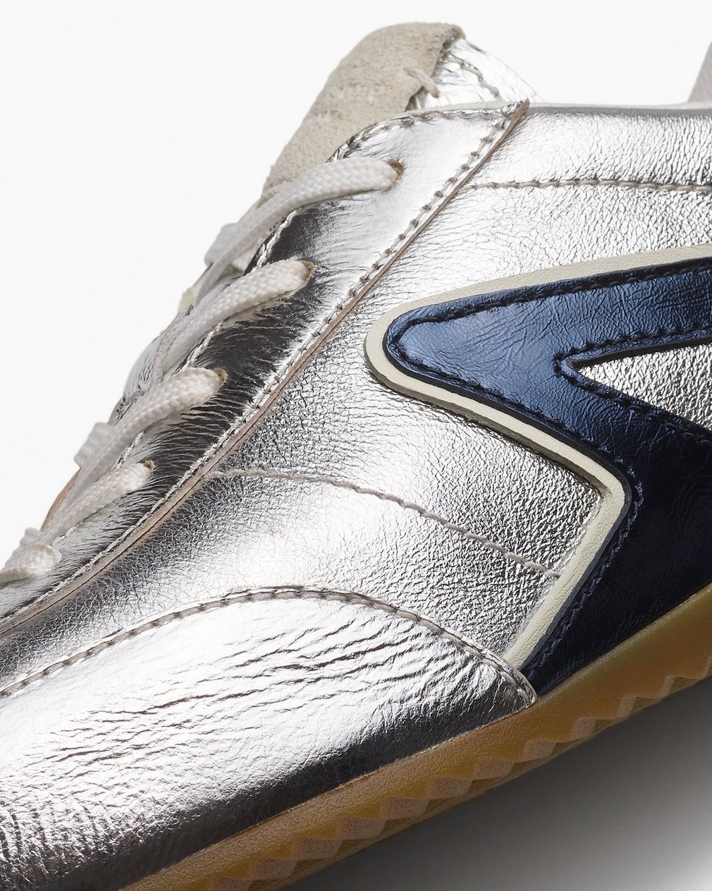 Ultra Slim Retro Runner Sneakers Silver Navy - Image 6