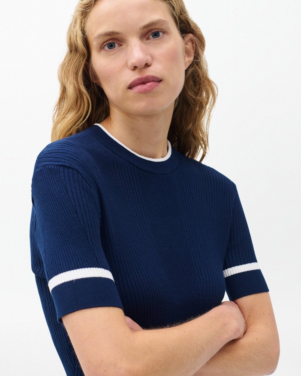 Kassy Ribbed Short-Sleeve Sweater Navy - Image 4