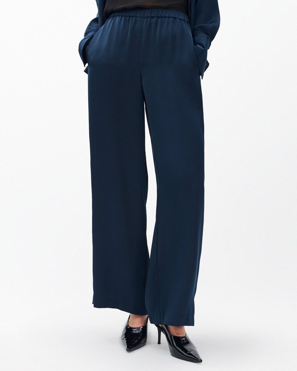 Olivia Striped Pants Salute - Image 4