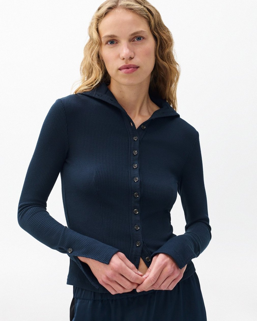 The Knit Ribbed Buttoned Cardigan Salute