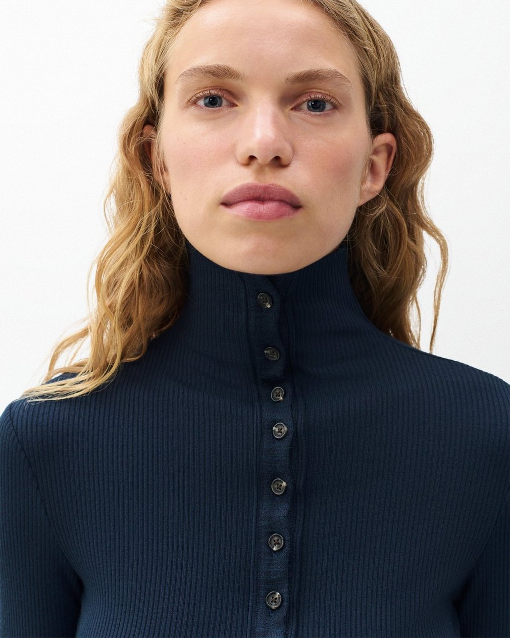 The Knit Ribbed Buttoned Cardigan Salute - Image 6