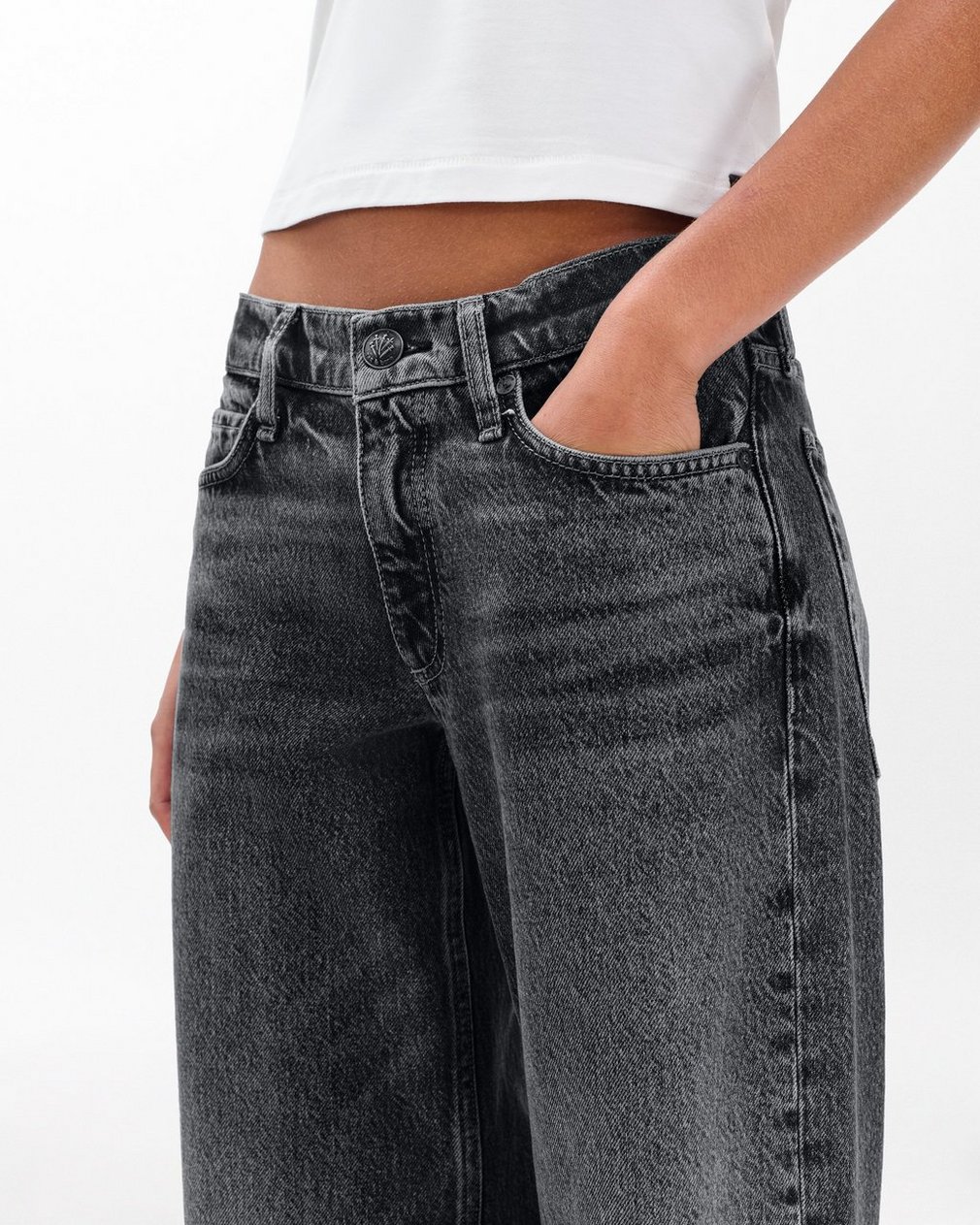 Saige Relaxed Straight Jeans Charcoal - Image 7