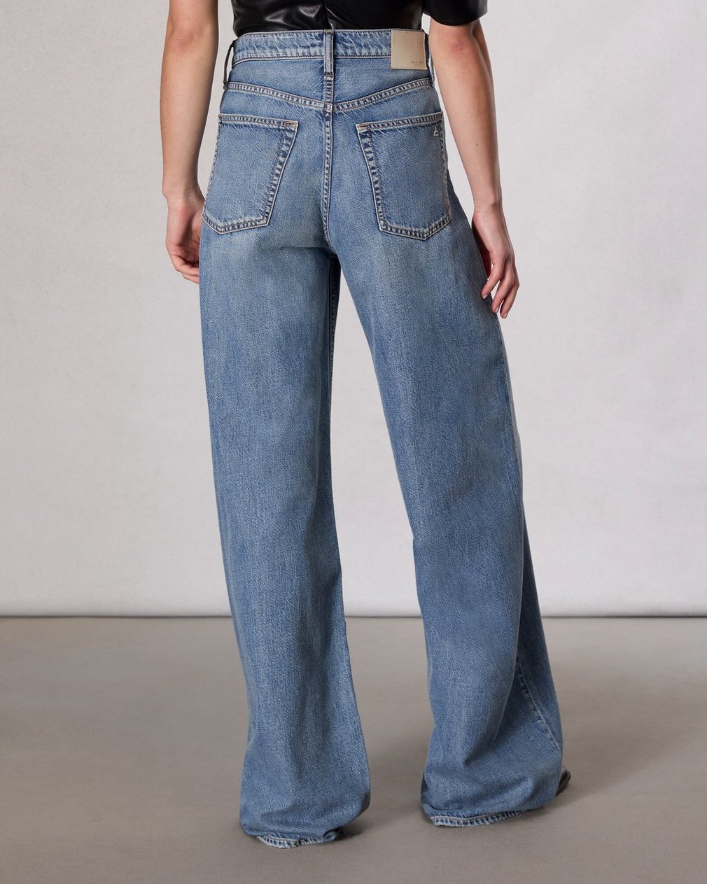 Featherweight Sofie Wide-Leg Jean Beverly - Image 5