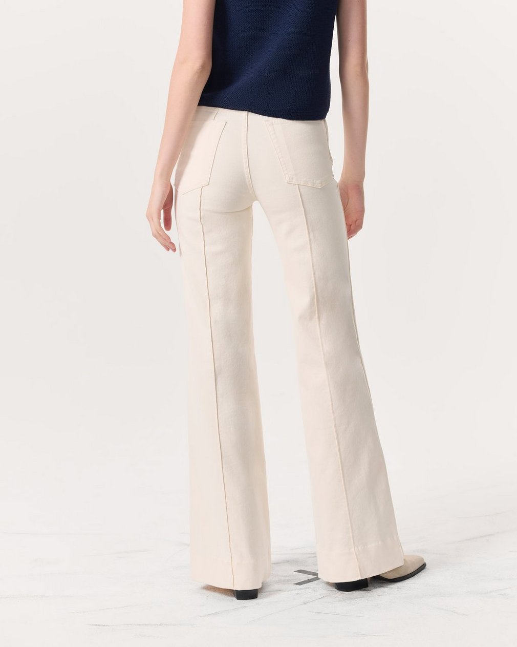 Skylar Wide-Leg Flare Jeans Ecru - Image 5
