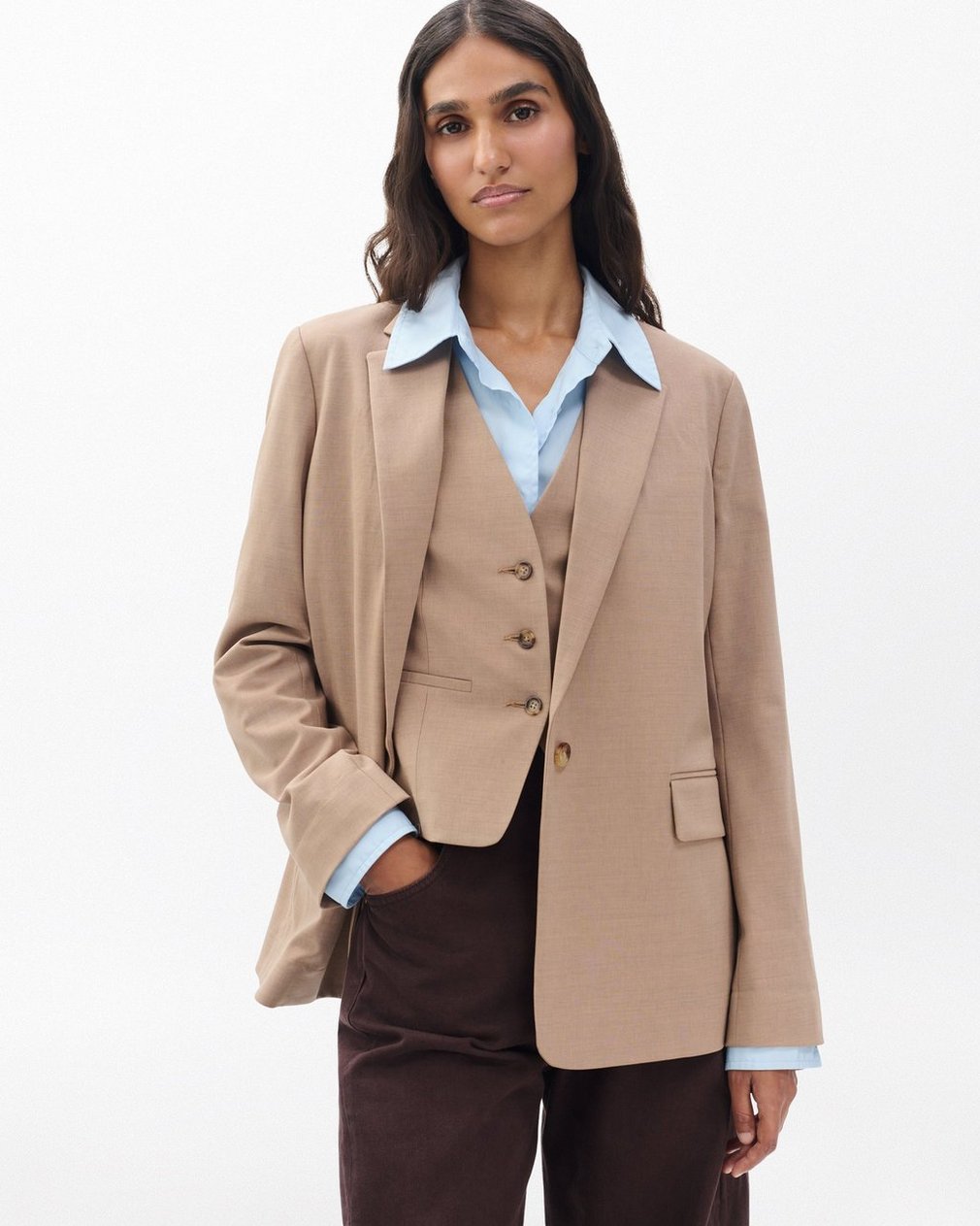 Jennifer Two-in-One Blazer Heathered Camel