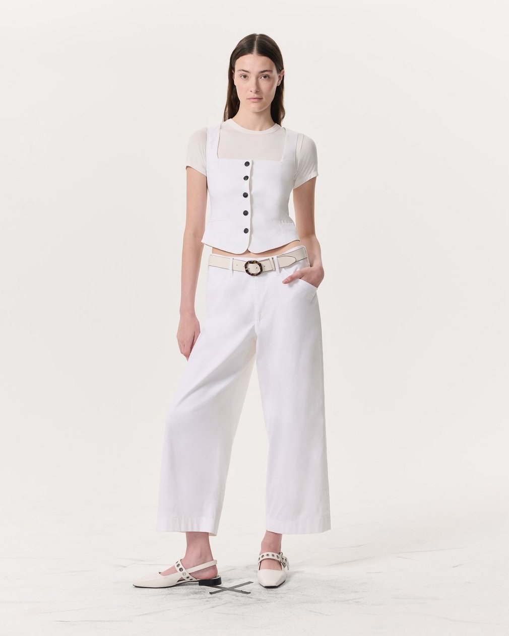 Mariana Linen-Blend Vest White - Image 4