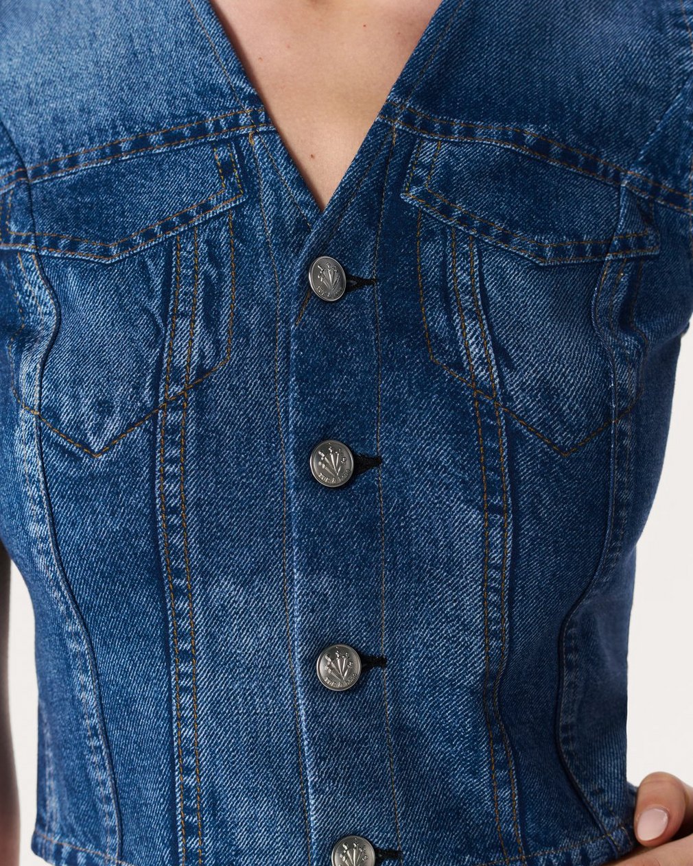 Miramar Isabella Vest Hampton - Image 5