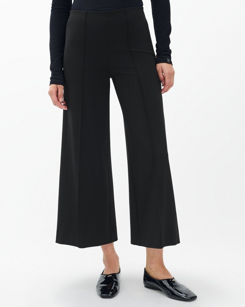 Irina Wide-Leg Culotte Black - Image 5
