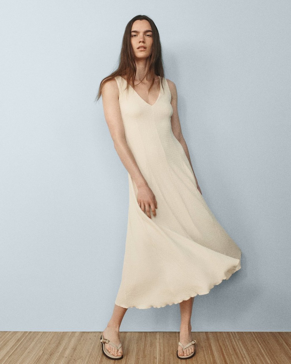 Lou V-Neck Midi Dress Ivory - Image 8