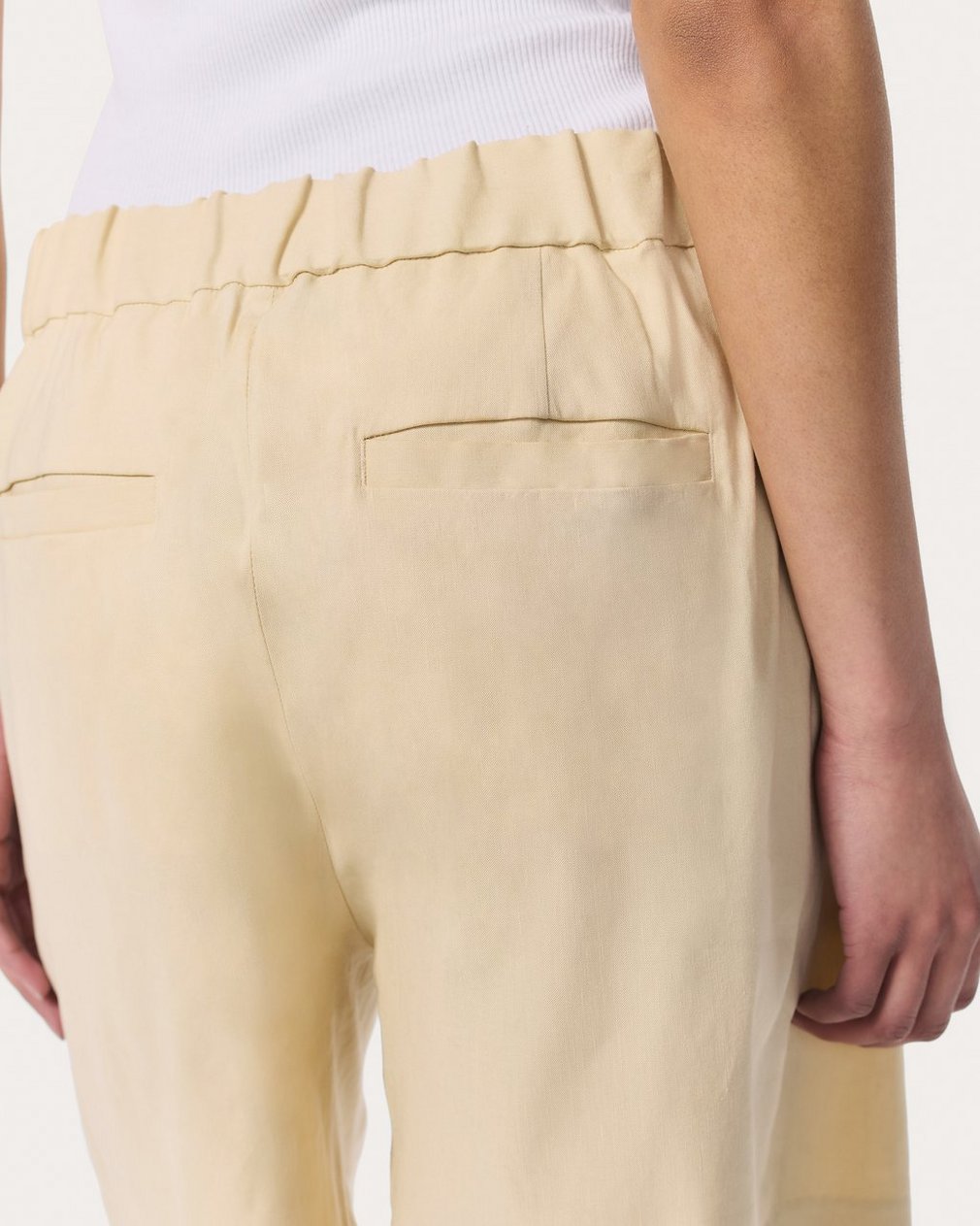 Leona Linen-Blend Shorts Light Tan - Image 5