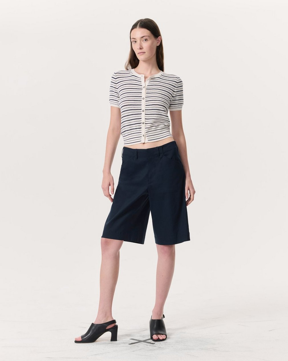 Banks Linen-Blend Shorts Salute
