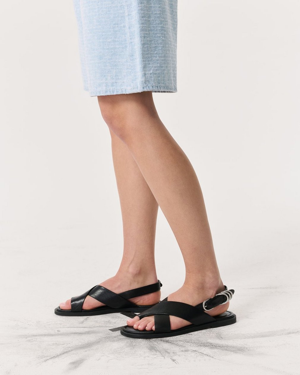 Gia Leather Crossover Sandals Black - Image 2