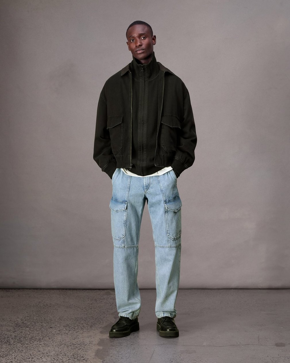 Fit 4 Straight Fit Cargo Jean Skylight