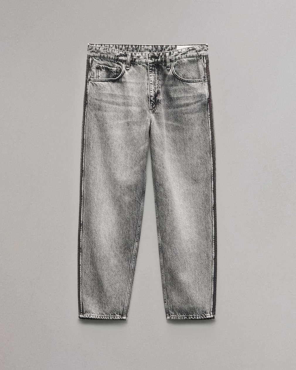 rbTAPER Fit Jean Greystone - Image 2