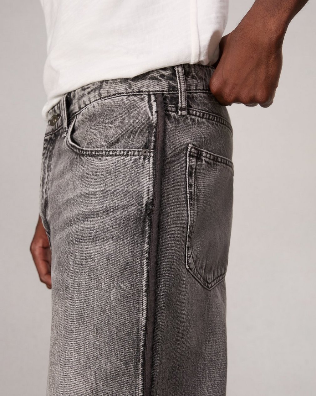 rbTAPER Fit Jean Greystone - Image 6