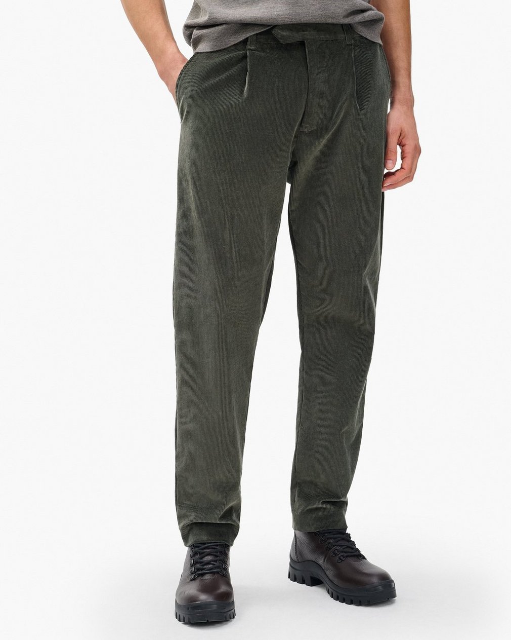 Evan Pleated Corduroy Trousers Dark Shadow - Image 4