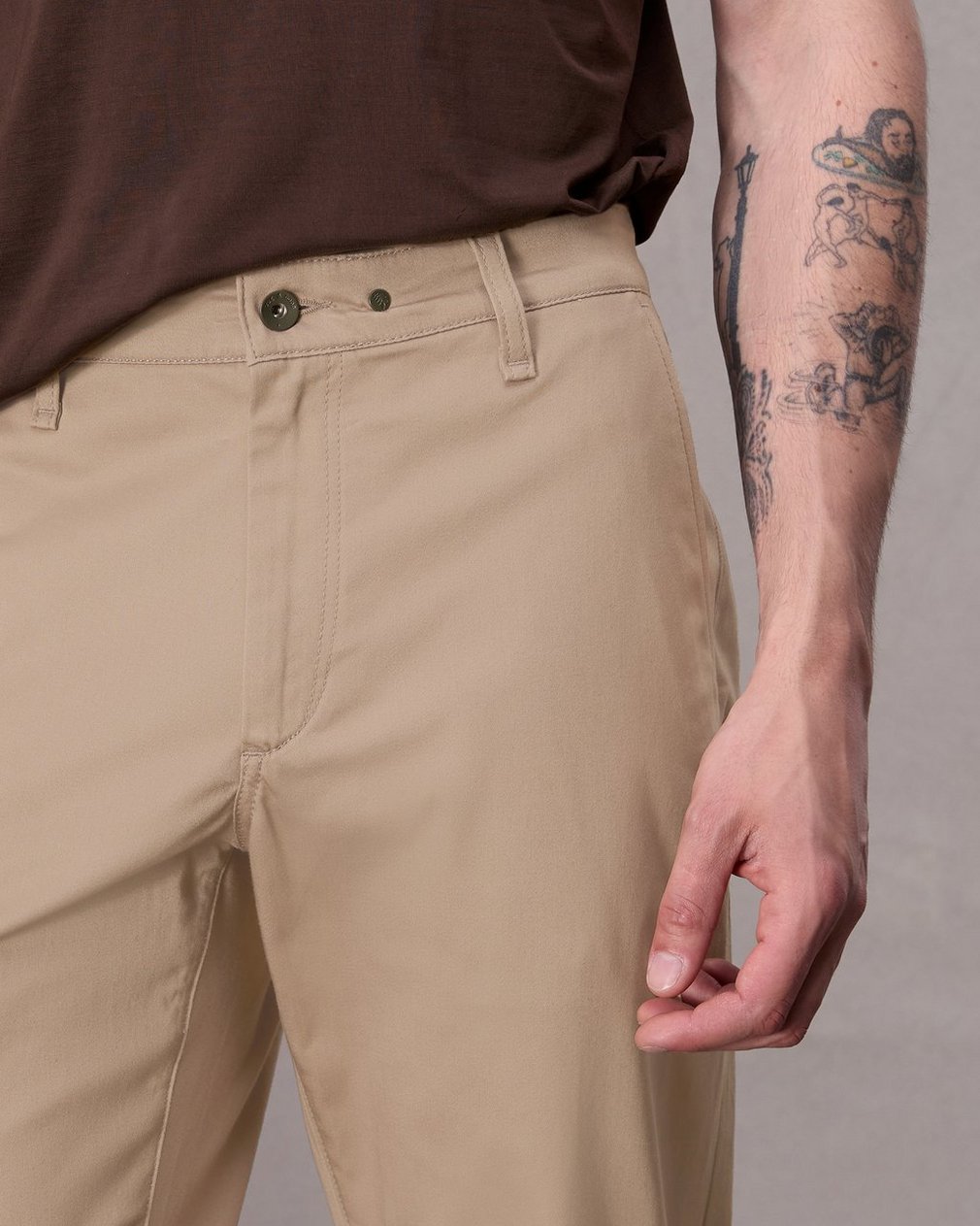 Standard Chino Pant Desert - Image 6