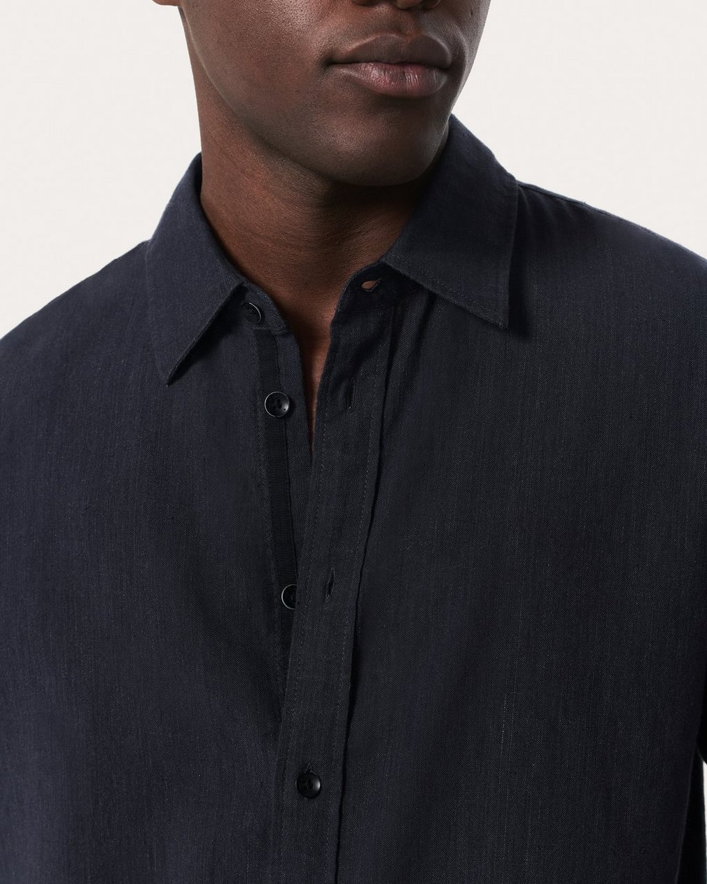 Finch Linen-Blend Shirt Black - Image 4