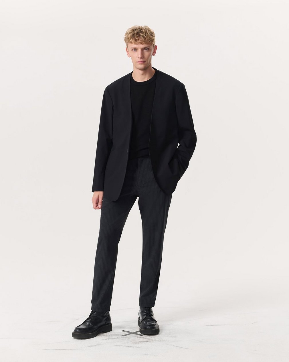 Collarless Wool-Blend Ripstop Blazer Black - Image 4