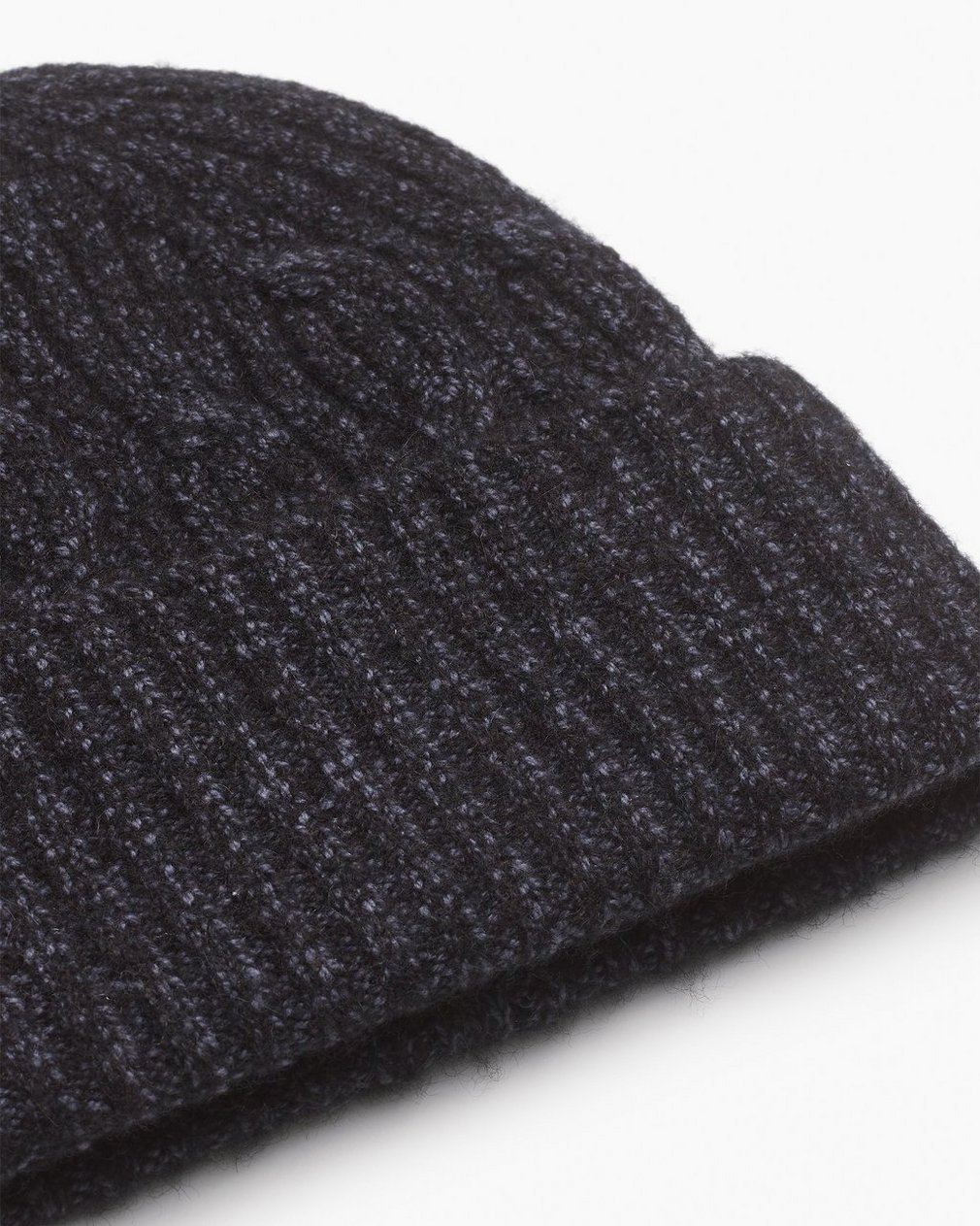 Cable-Knit Beanie Navy Multi - Image 3